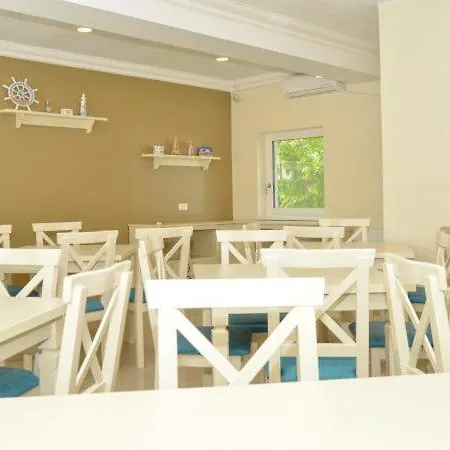 Mykonos Boutique ホテル 3*