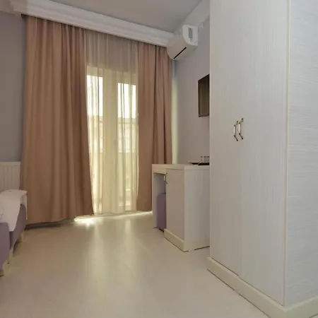 ホテル Mykonos Boutique ナボダリ
