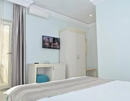 Mykonos Boutique ナボダリ